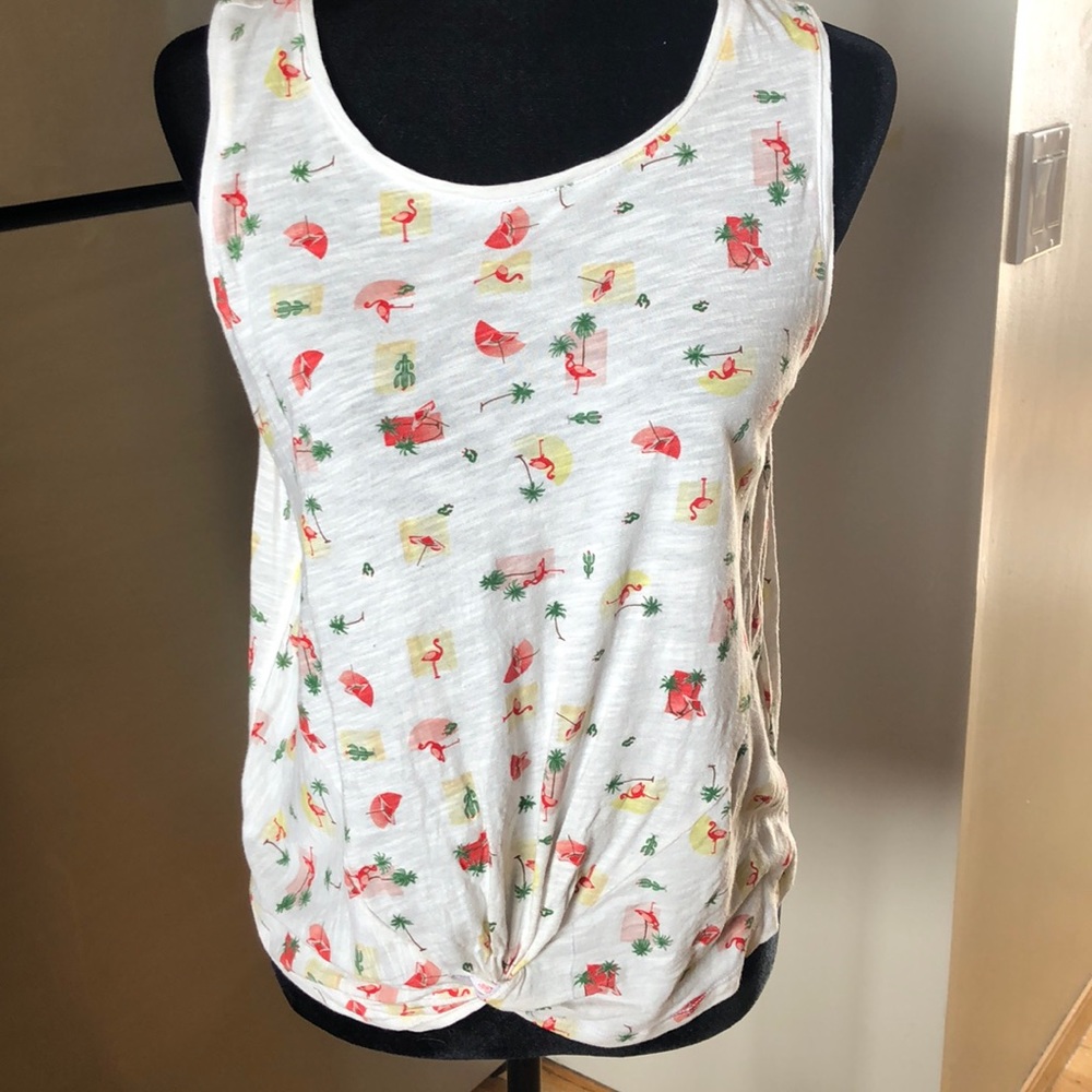 R&W tank top size medium